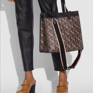 Coach Field Tote 30